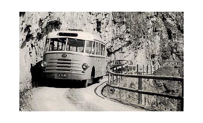 1965 - Ein "OM" Bus (Autobusmarke aus Italien) wird gekauft 1965 - Ein "OM" Bus (Autobusmarke aus Italien) wird gekauft