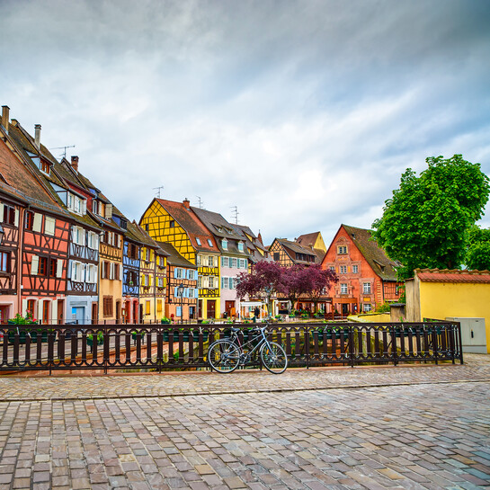 sh_elsass Colmar Petit Venice bridge on water canal klein.jpg