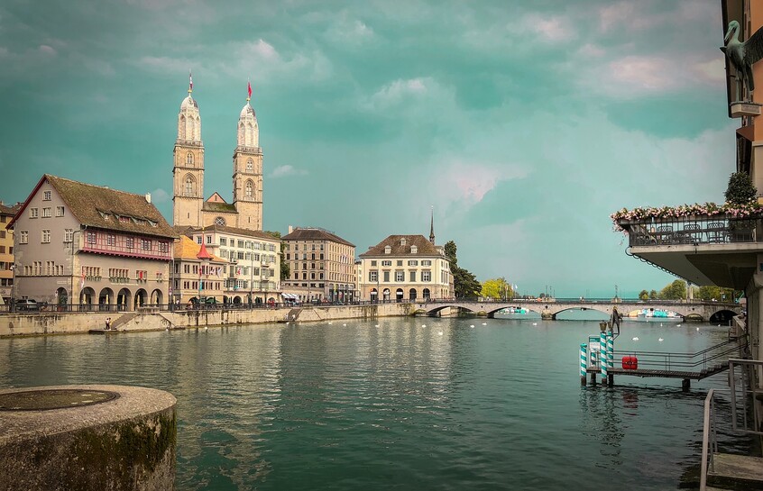 zurich-4496417_1280.jpg