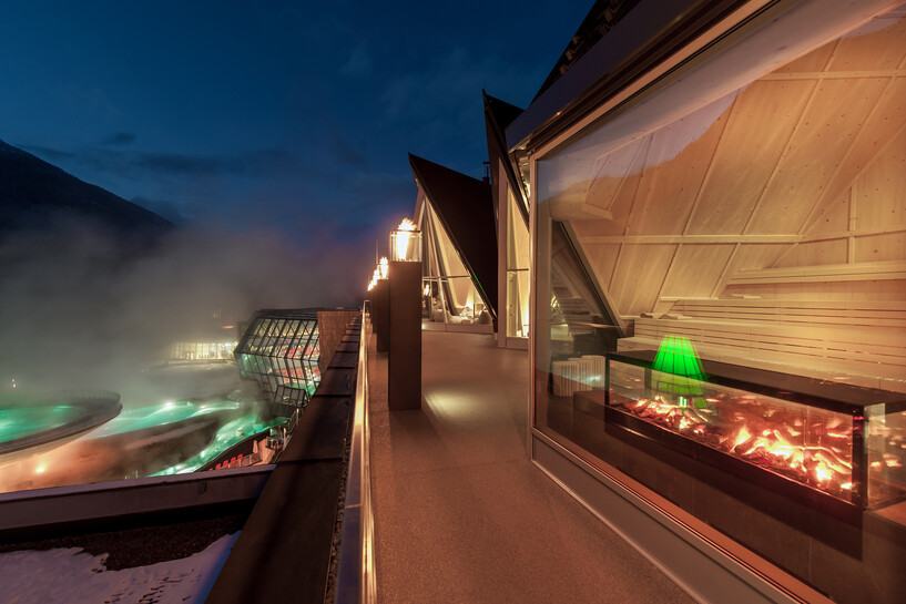 spa-3000-nachtstimmung-aqua-dome-tirol-therme-laengenfeld.jpg