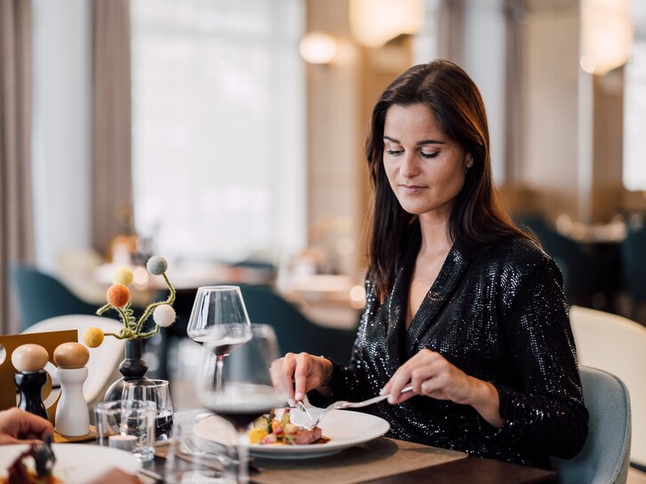 Abendessen Hotel-Restaurant © Spa Resort Geinberg - Chris Perkles.jpg