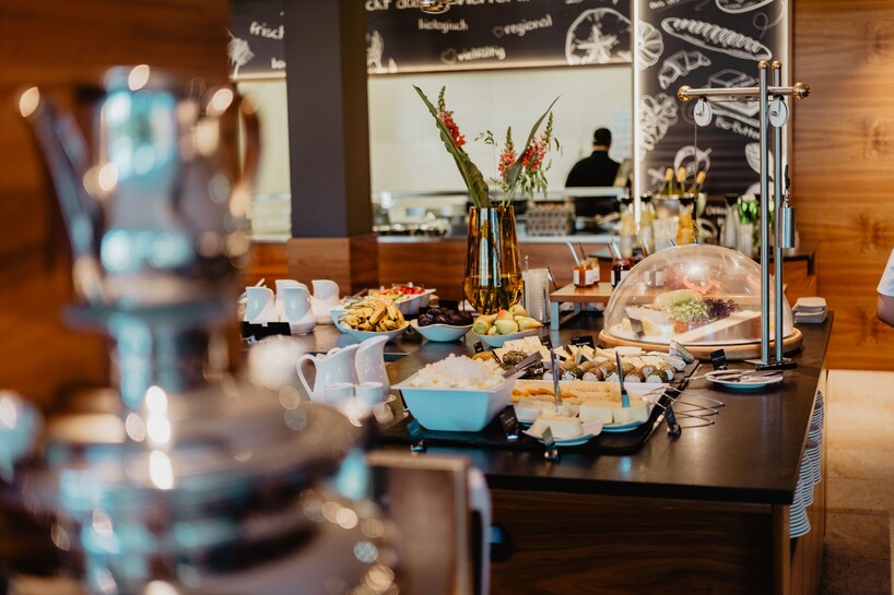 Frühstück Buffet Hotel-Restaurant © Spa Resort Geinberg - Chris Perkles.jpg