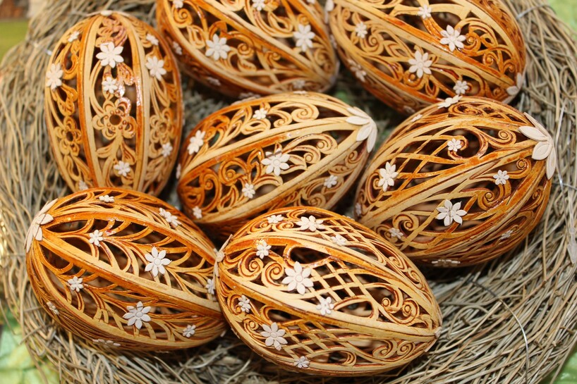 Eier aus Birkenrinde klein_Kerle.jpg