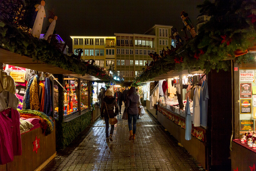 Stuttgart xmas_shopping klein.jpg