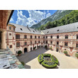 Innenhof_Schloss-Tratzberg_kl.jpg